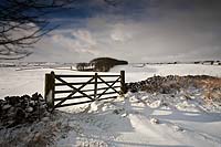 2065 Near Monyash Chris Gilbert, Ravenseye Gallery, Peak District, Photographs, Courses